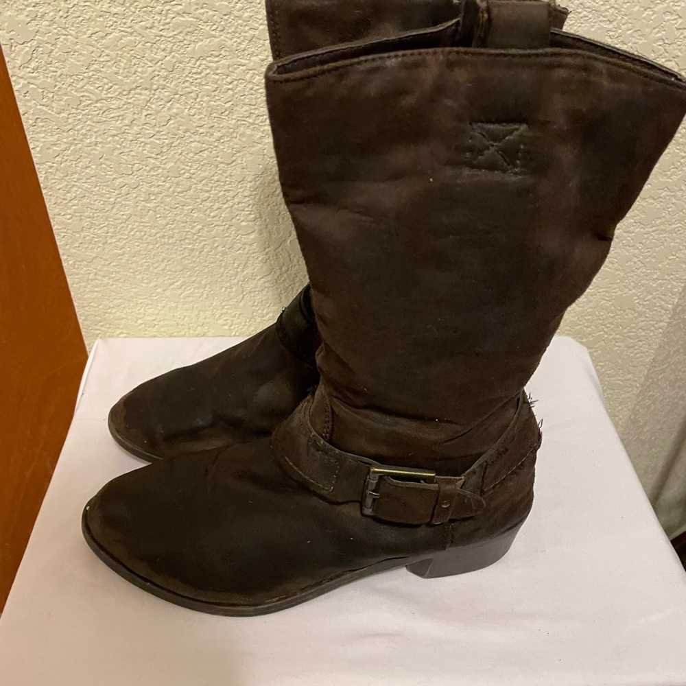 Memphis boots women.